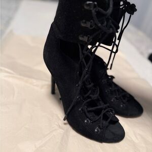Elegant Black Lace-Up Women's Heels